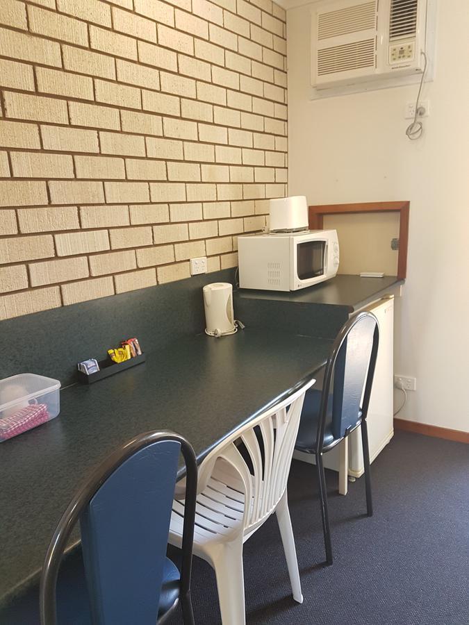 Emerald Tower Motor Inn Kültér fotó