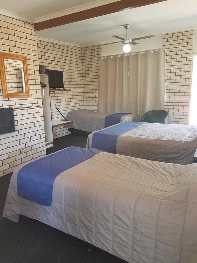 Emerald Tower Motor Inn Kültér fotó